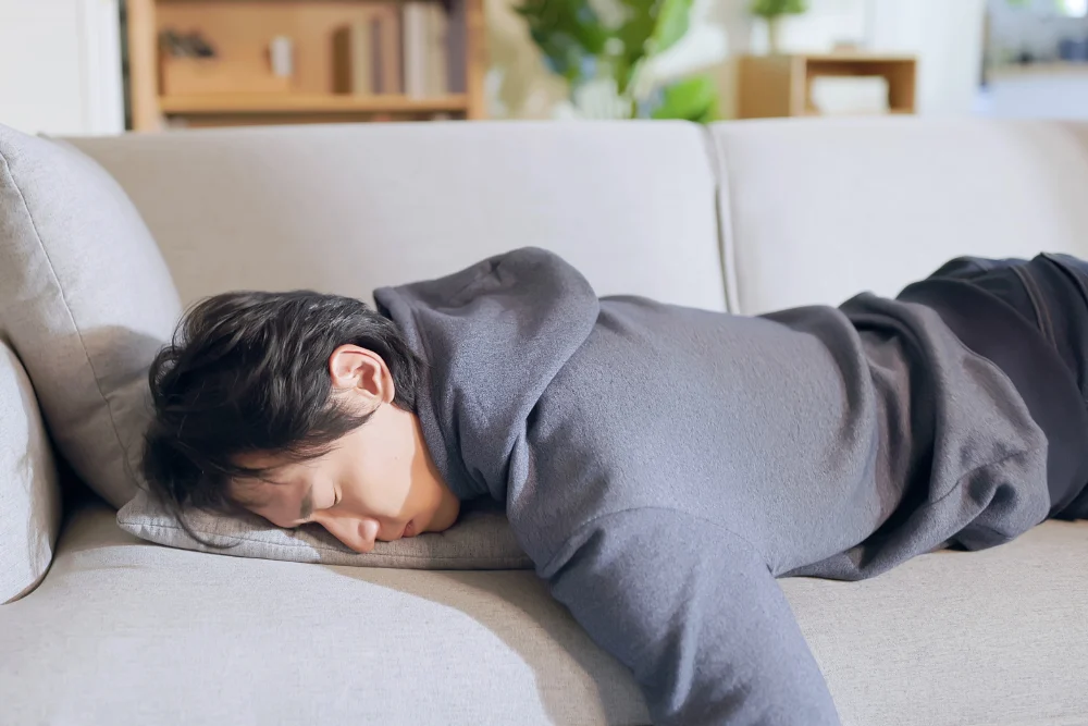 濕氣就像「水管卡住」或「水蒸氣」一樣，會讓身體不舒服。